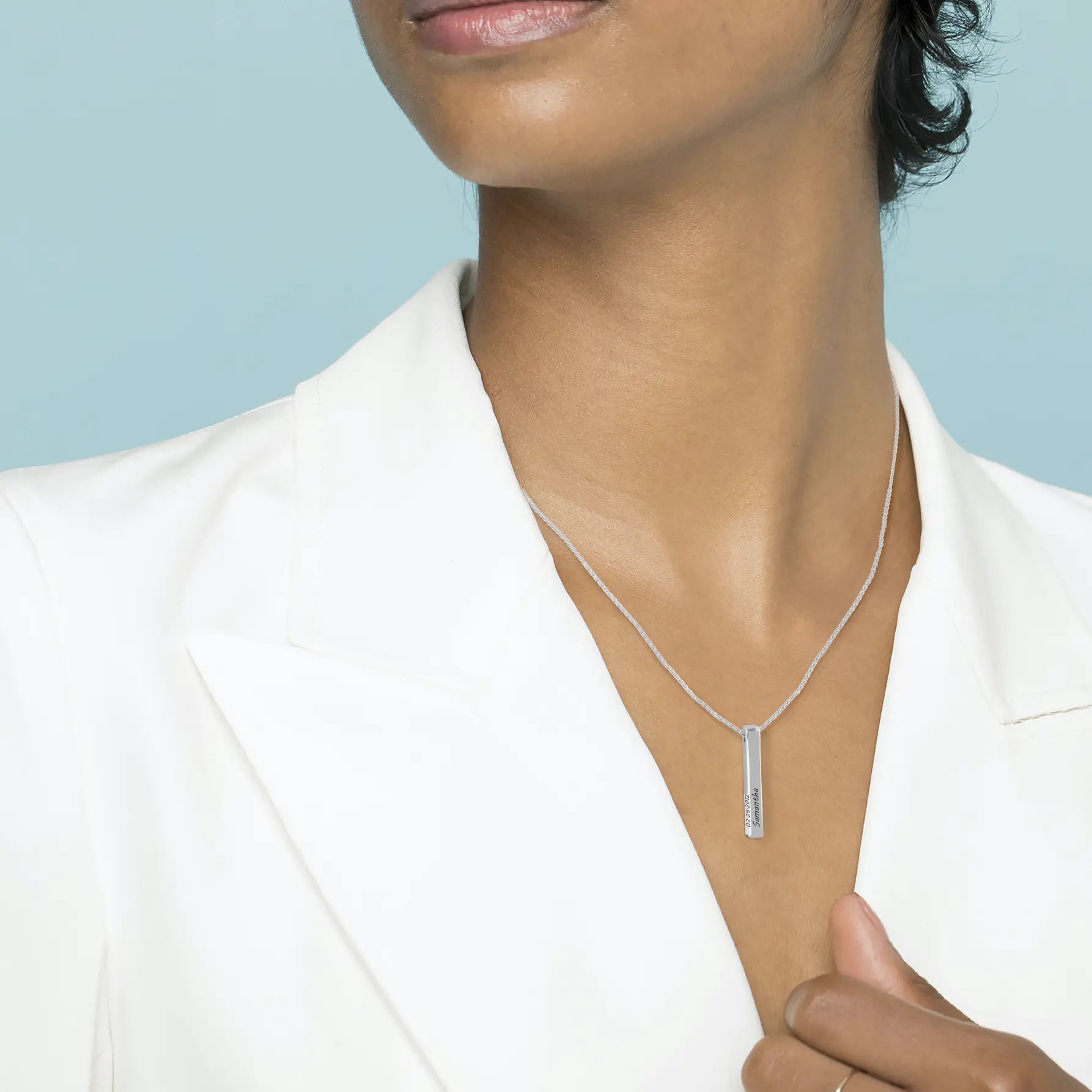 Collana con barra pilastro di musa