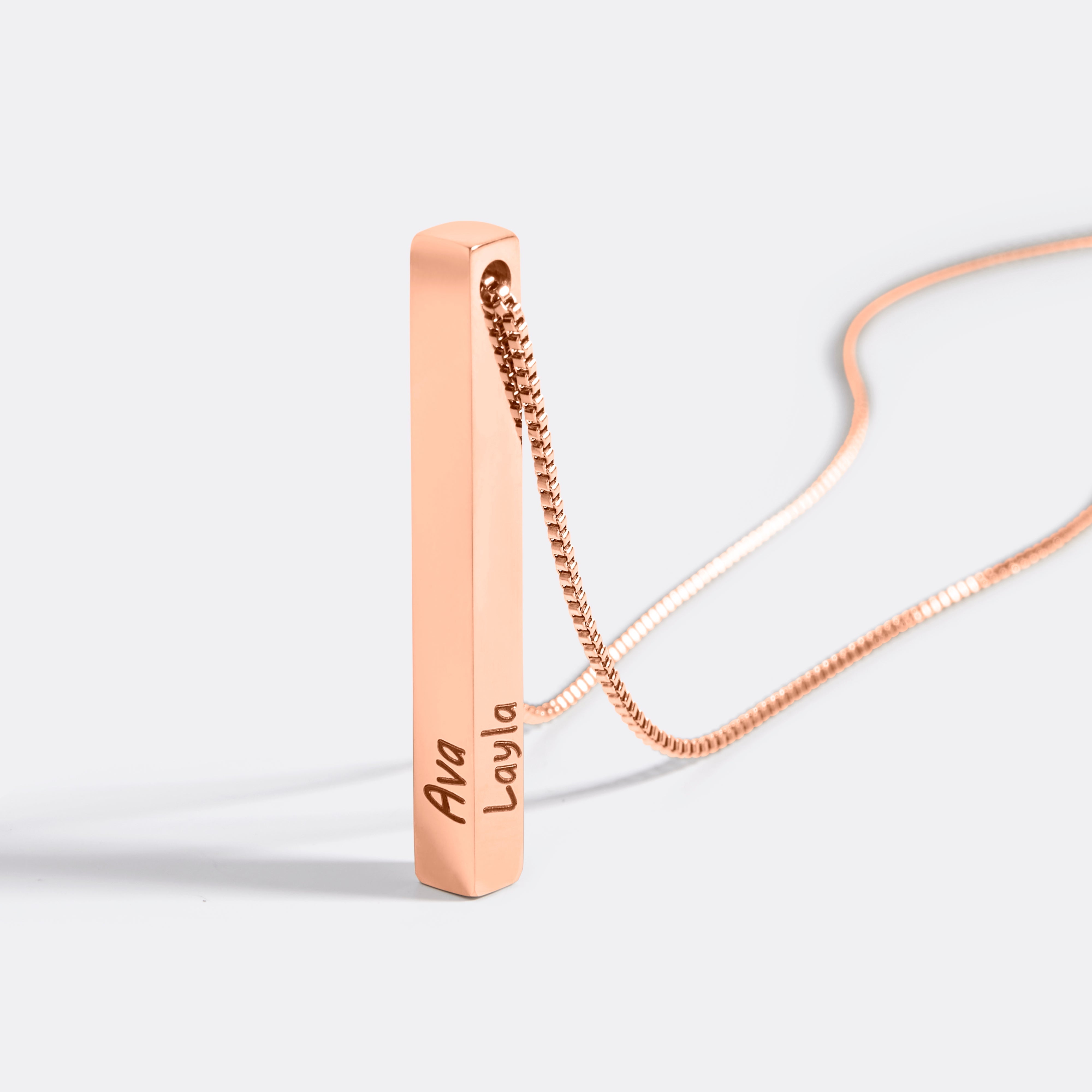 Collana con barra pilastro di musa