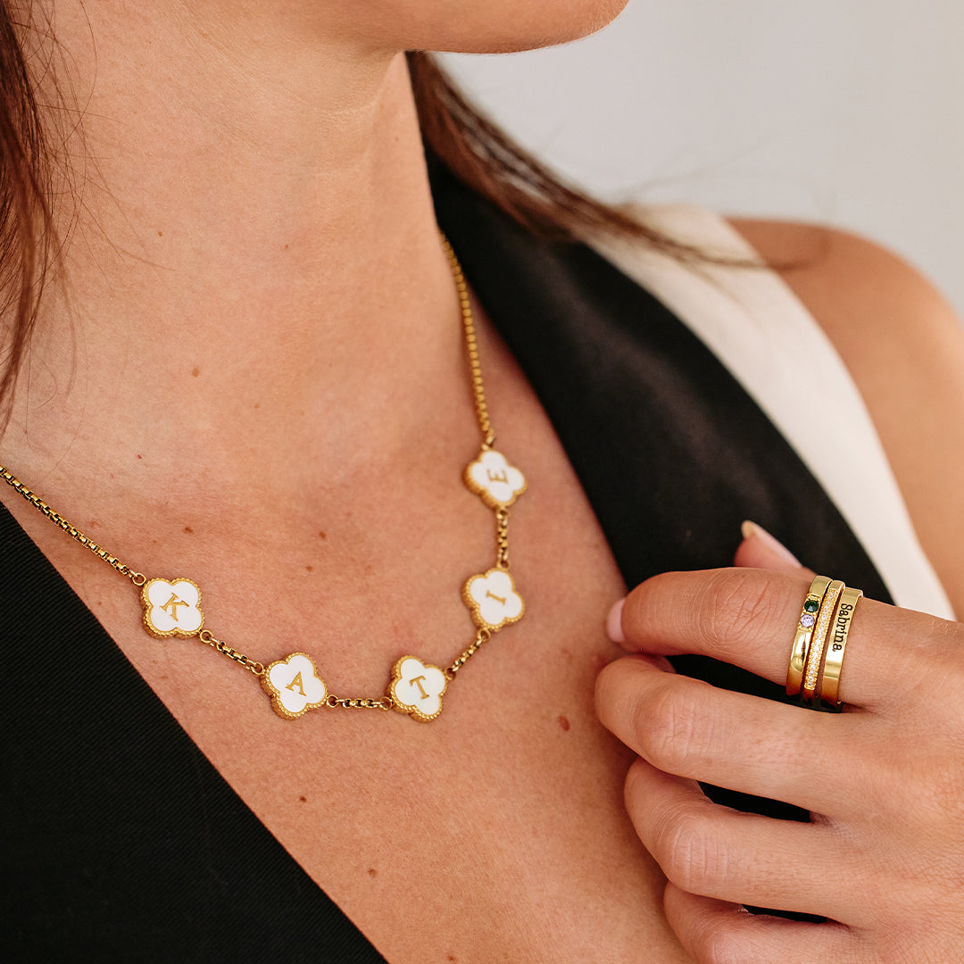Collana con nome personalizzato Clover