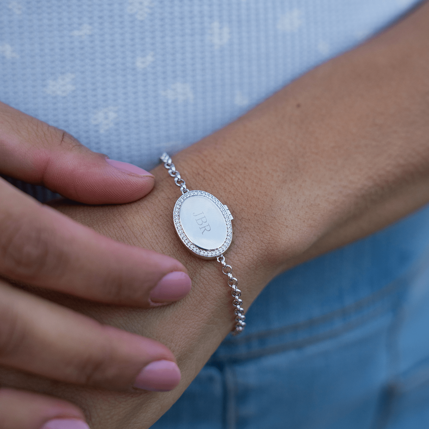 Braccialetto personalizzato con medaglione ovale