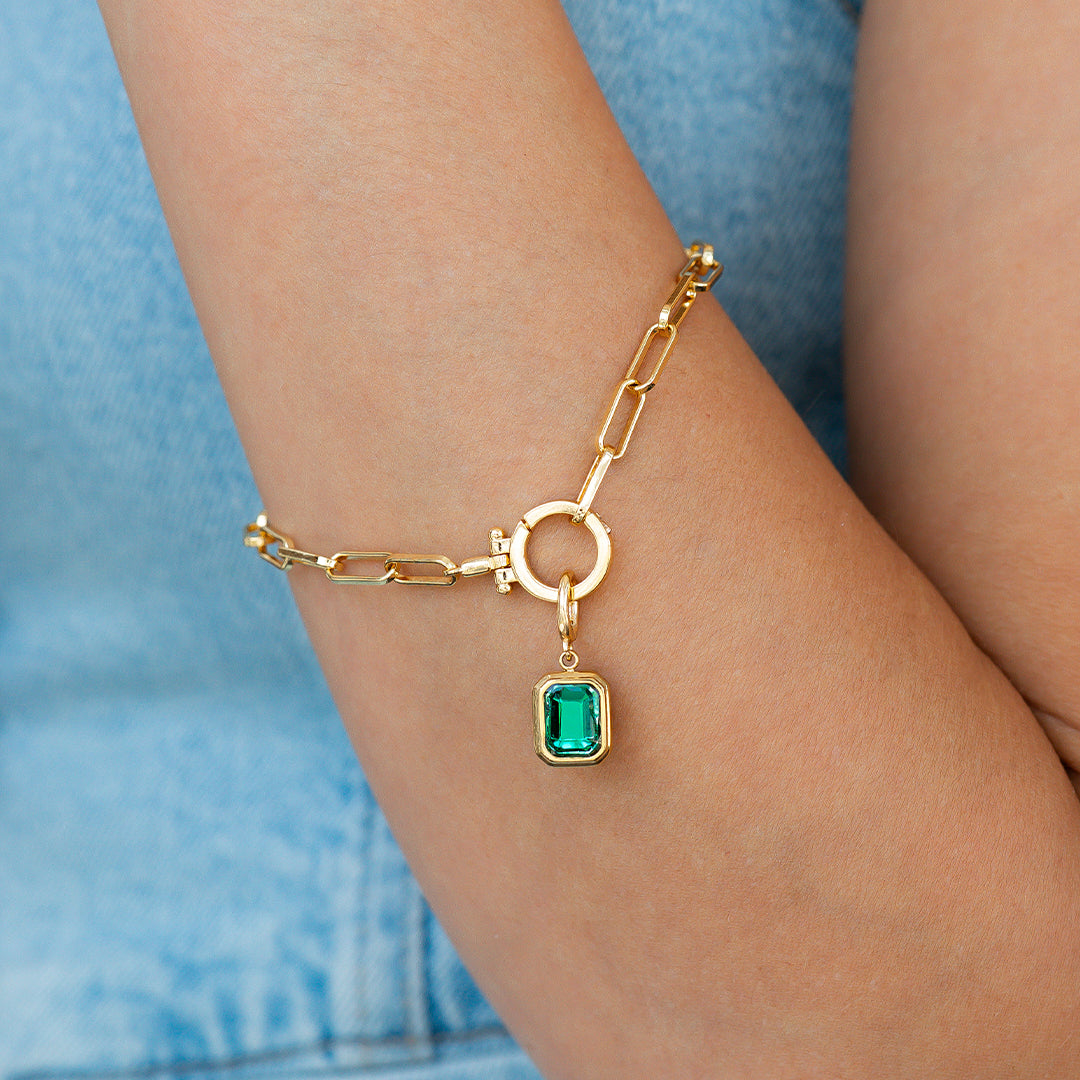 Charm con pietra di nascita a baguette