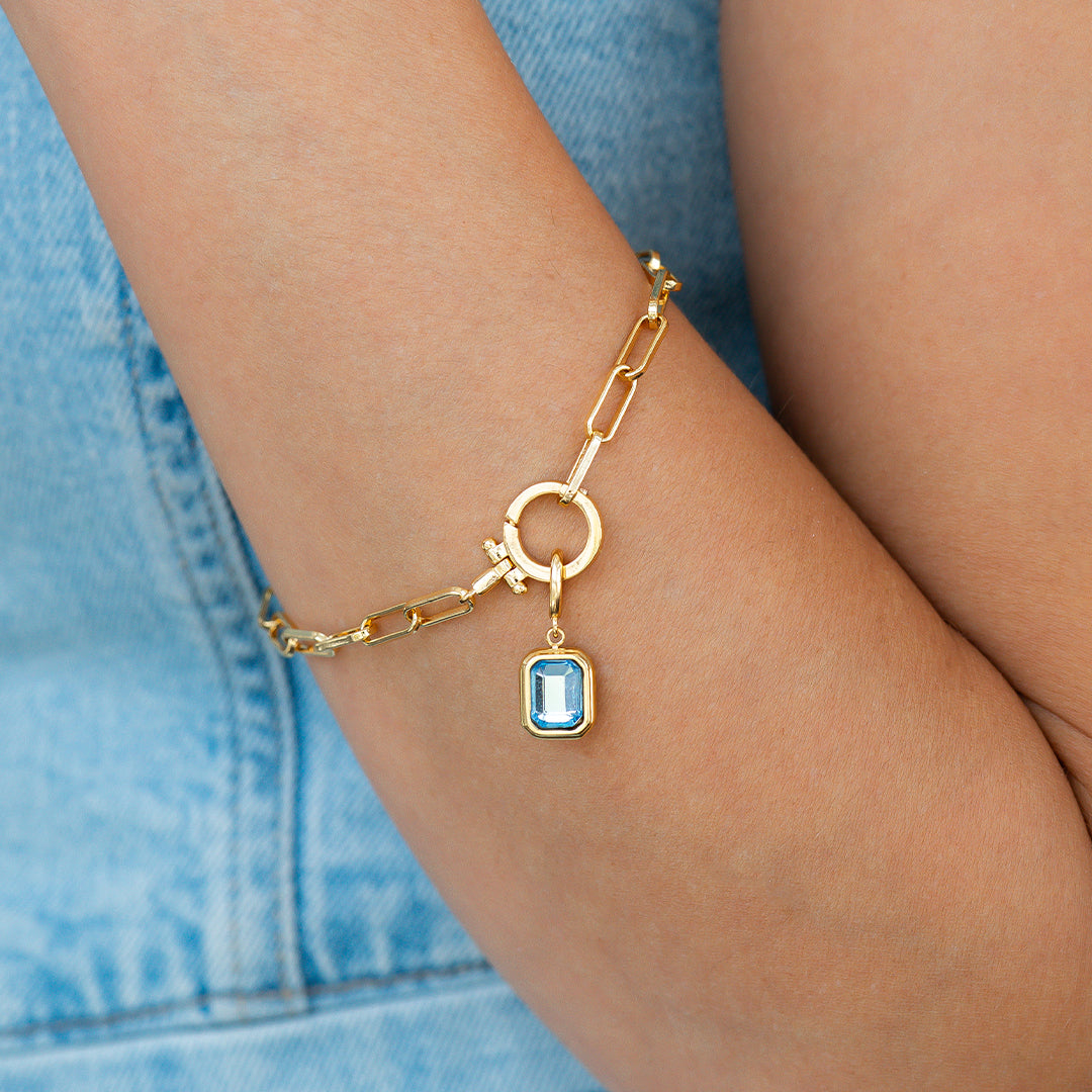 Charm con pietra di nascita a baguette