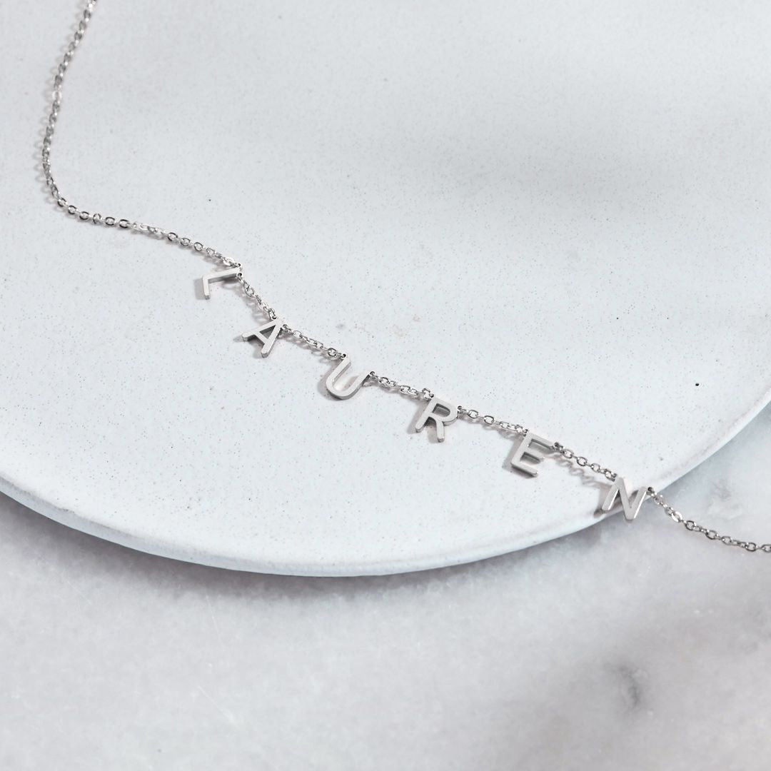 Collana con nome e lettera personalizzata