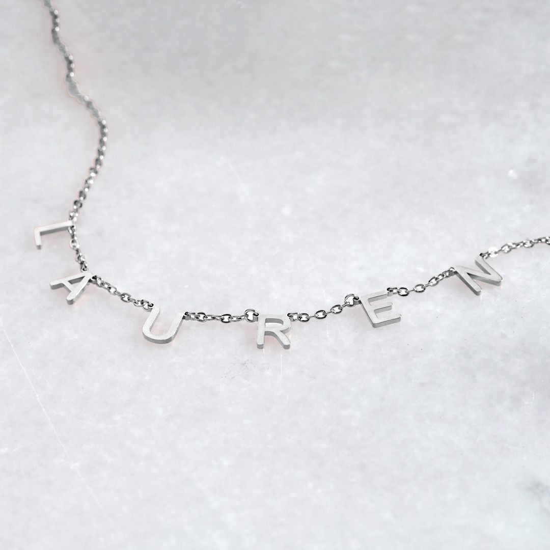 Collana con nome e lettera personalizzata