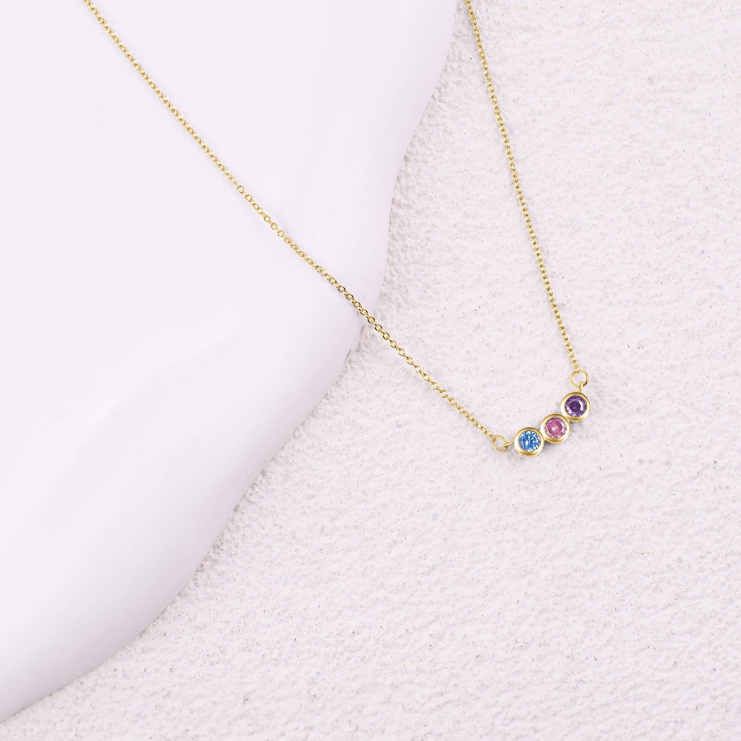 Collana Delicata con Pietre di Nascita della Famiglia