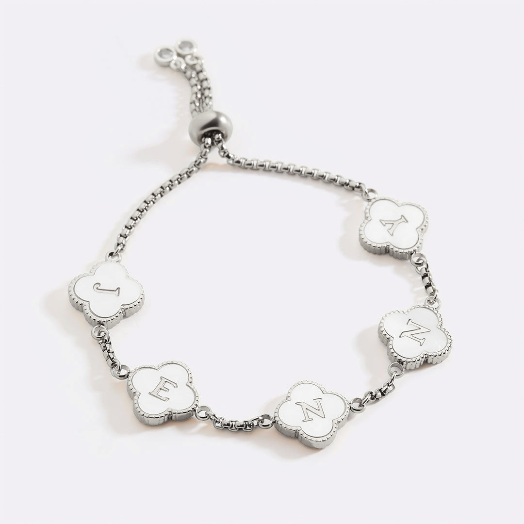 Bracciale con nome personalizzato a quadrifoglio