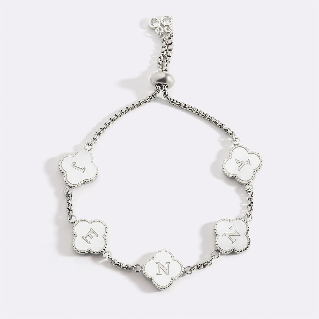 Bracciale con nome personalizzato a quadrifoglio