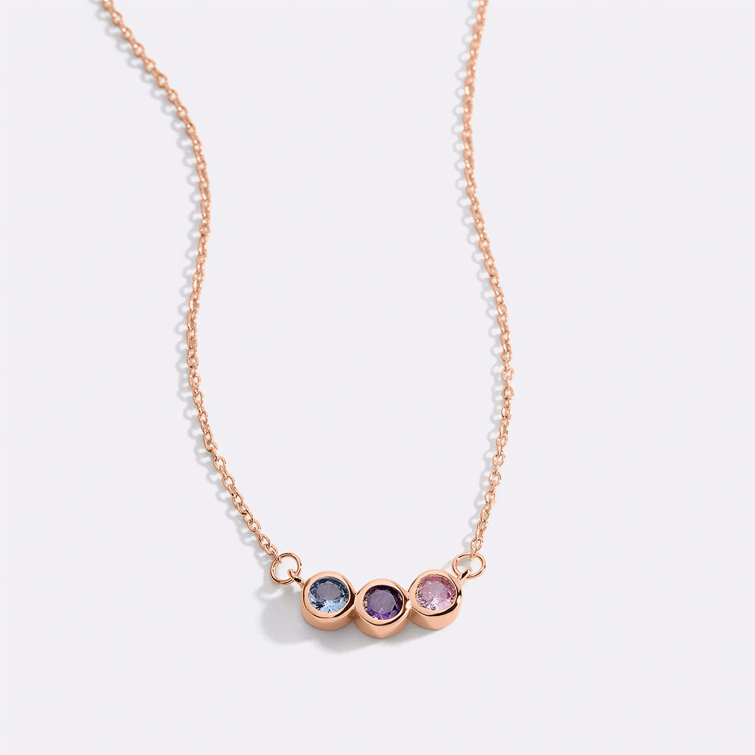 Collana Delicata con Pietre di Nascita della Famiglia