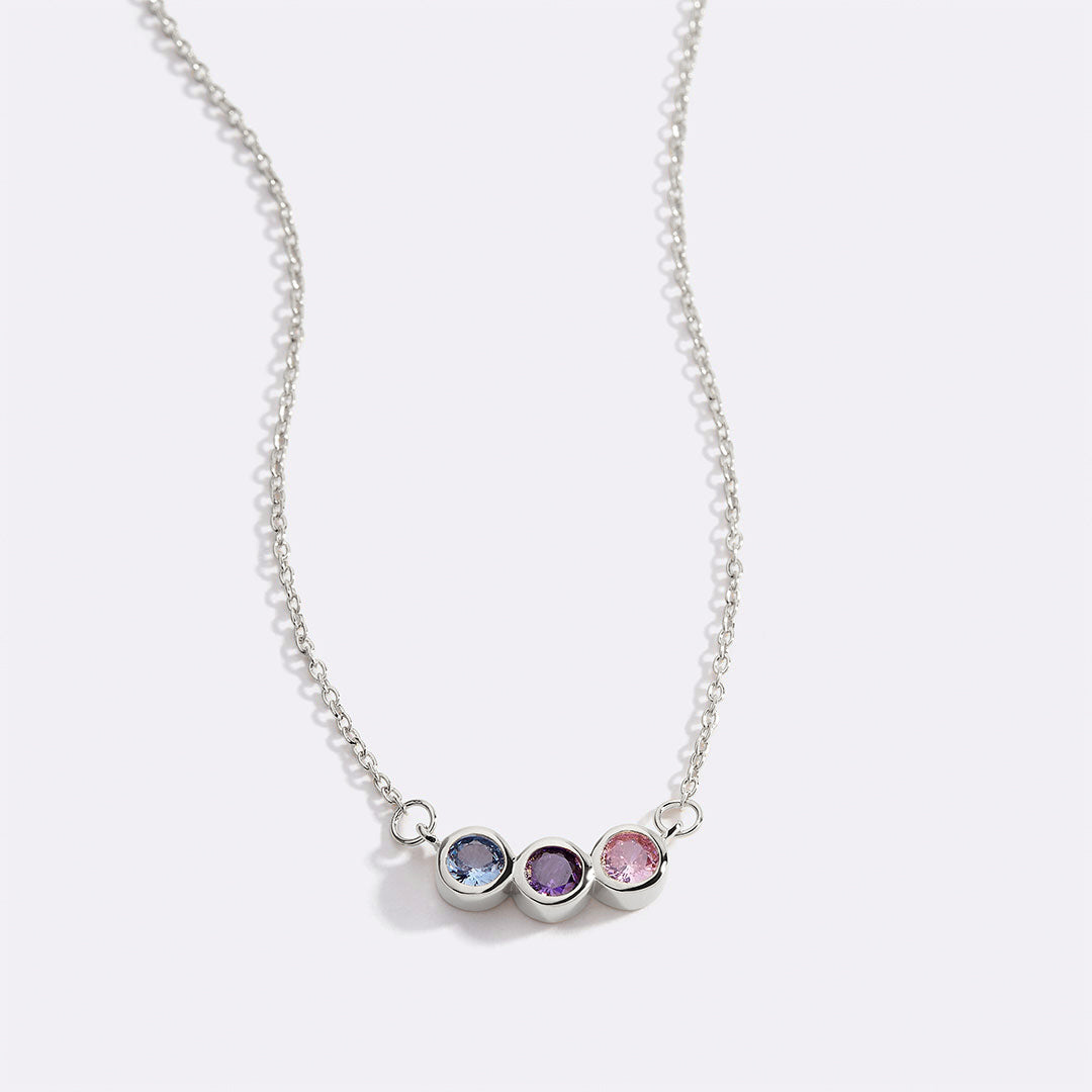 Collana Delicata con Pietre di Nascita della Famiglia