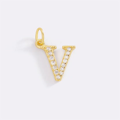 Charm con iniziale pavé delicato