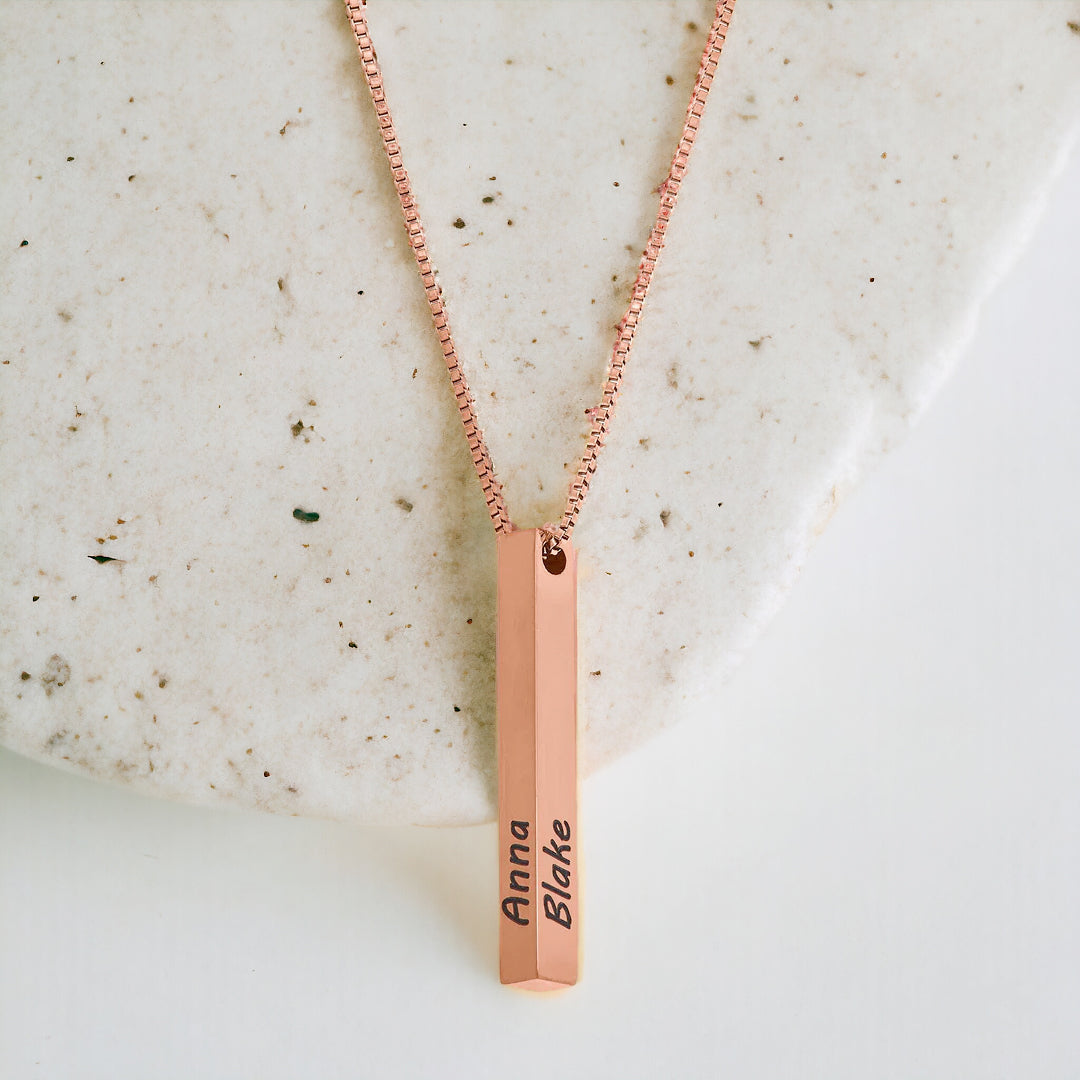 Collana con barra pilastro di musa