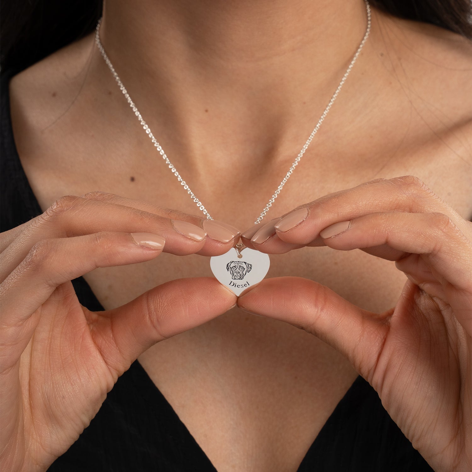 Collana a forma di cuore con faccia di animale domestico