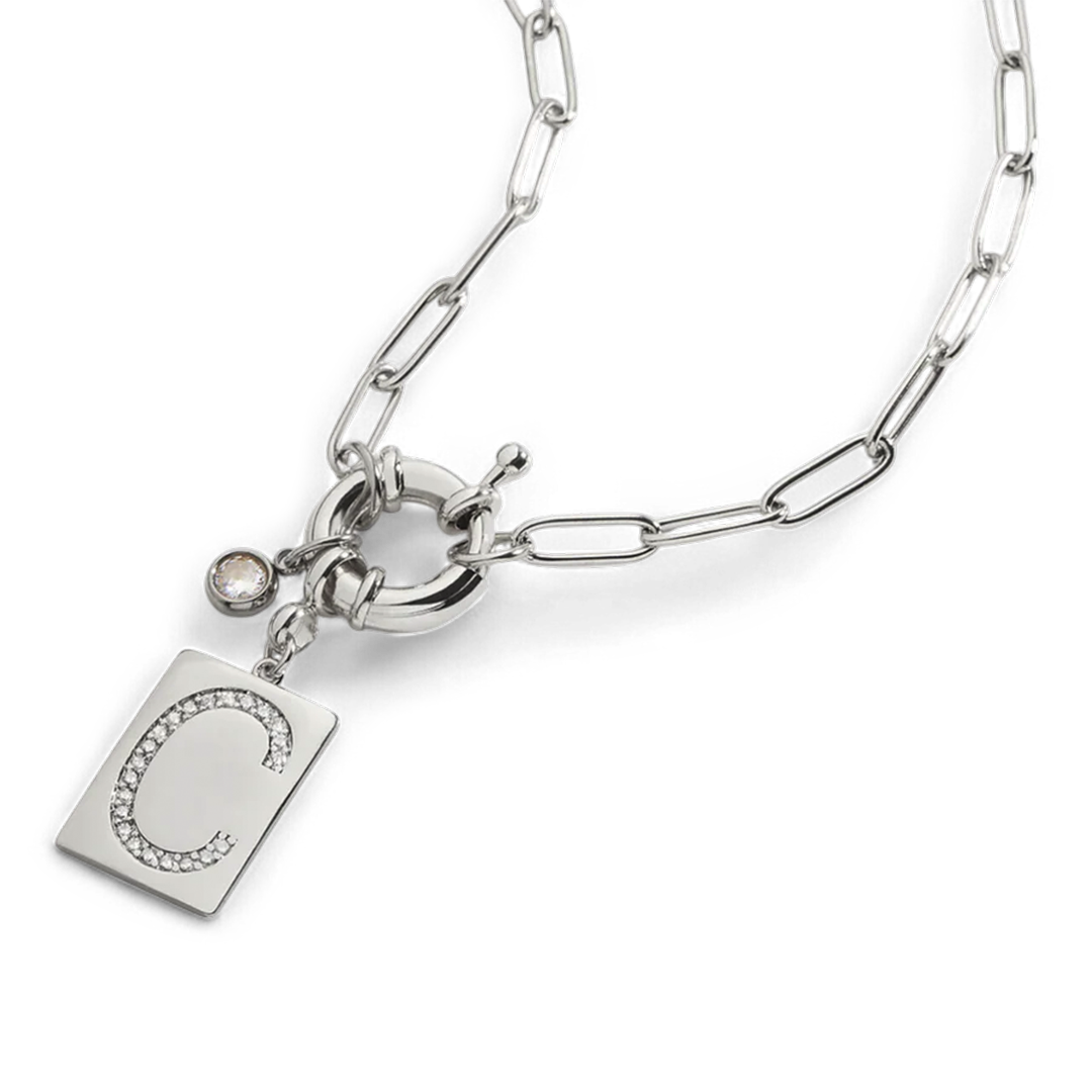 Collana con ciondolo iniziale Pave e catena a graffetta