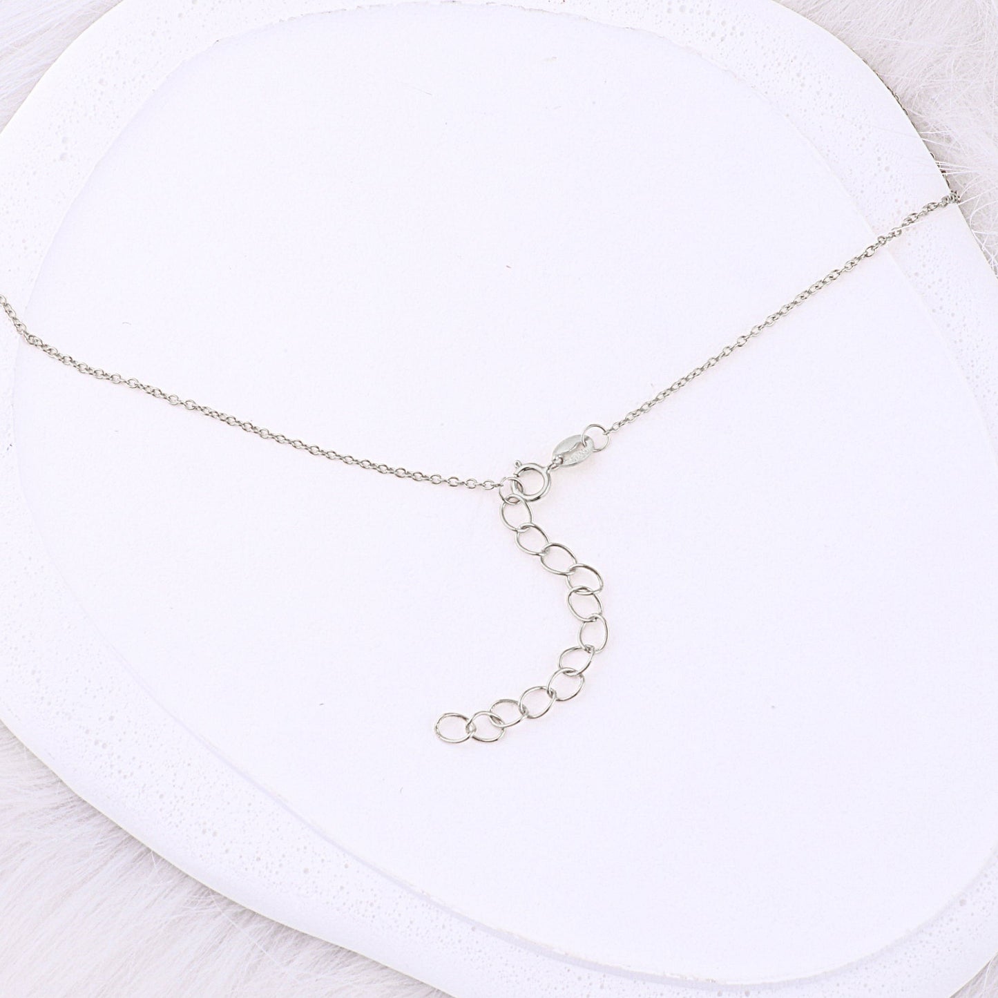 Collana Delicata con Pietre di Nascita della Famiglia