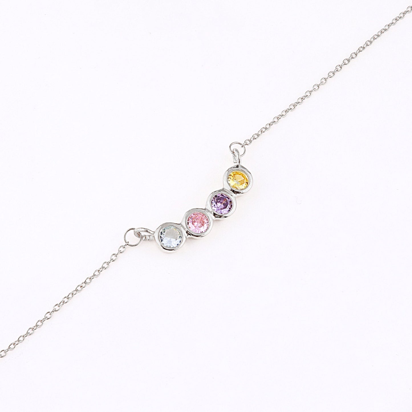 Collana Delicata con Pietre di Nascita della Famiglia
