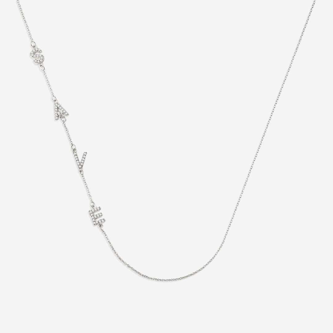 Collana con le iniziali pavé