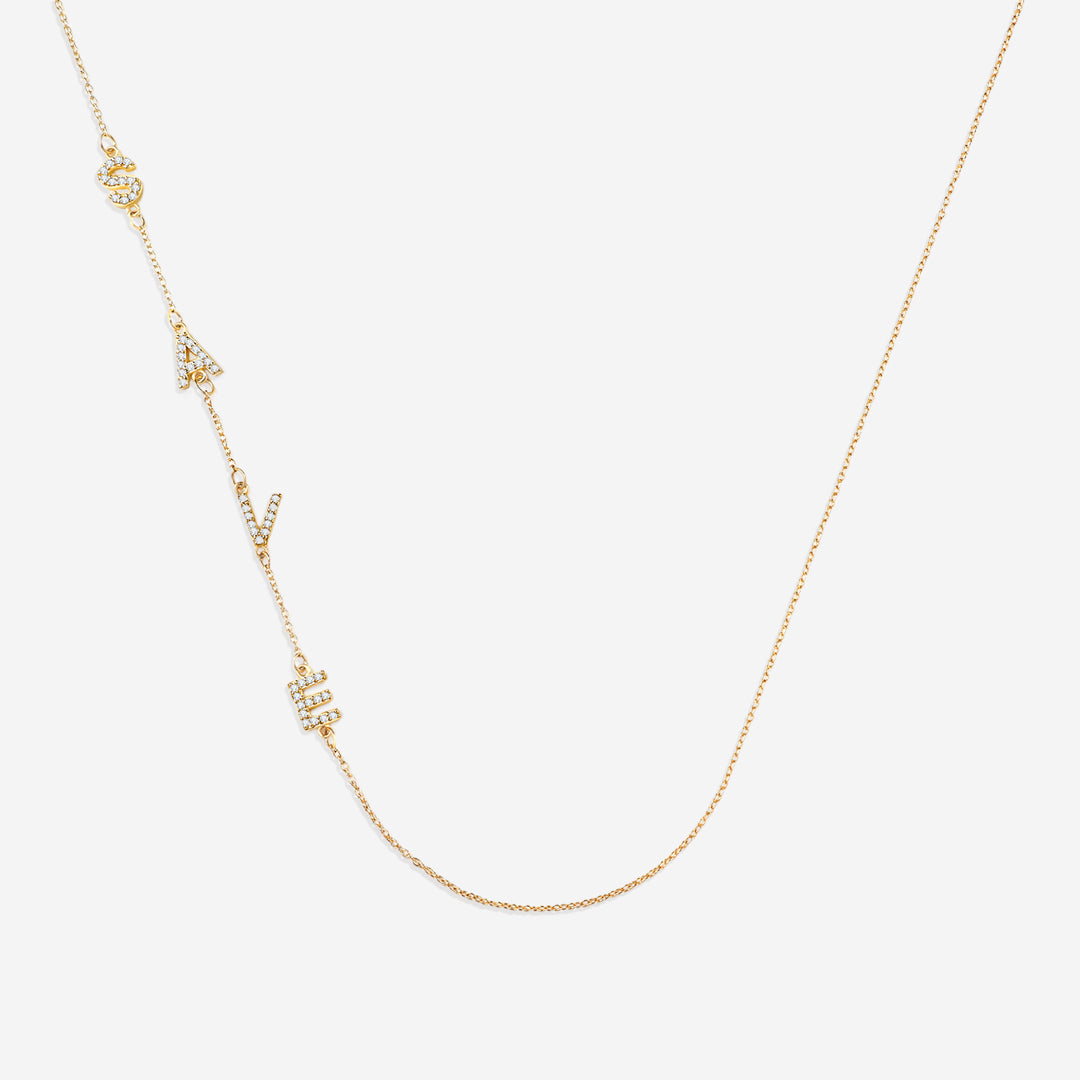 Collana con le iniziali pavé