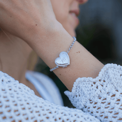 Braccialetto con medaglione a cuore personalizzato