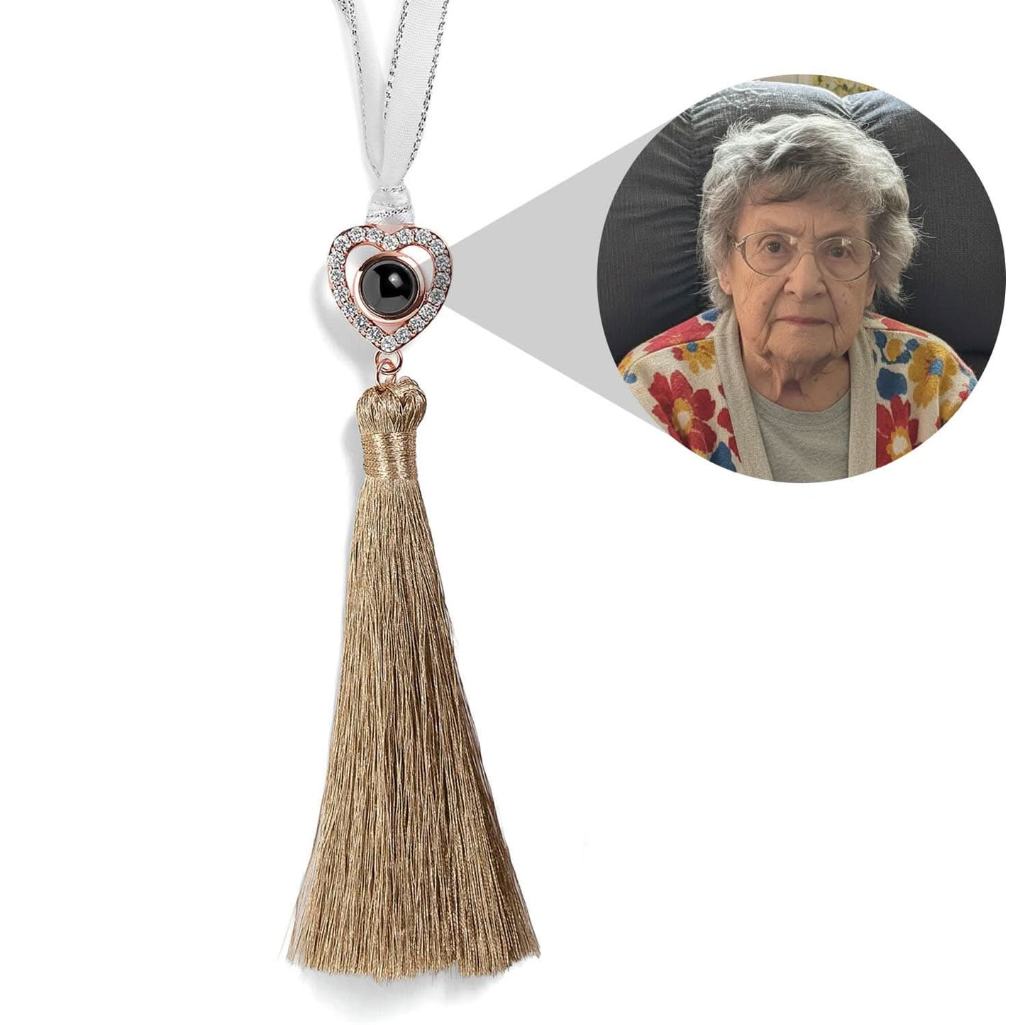 Ornamento pompon personalizzato a forma di cuore con foto