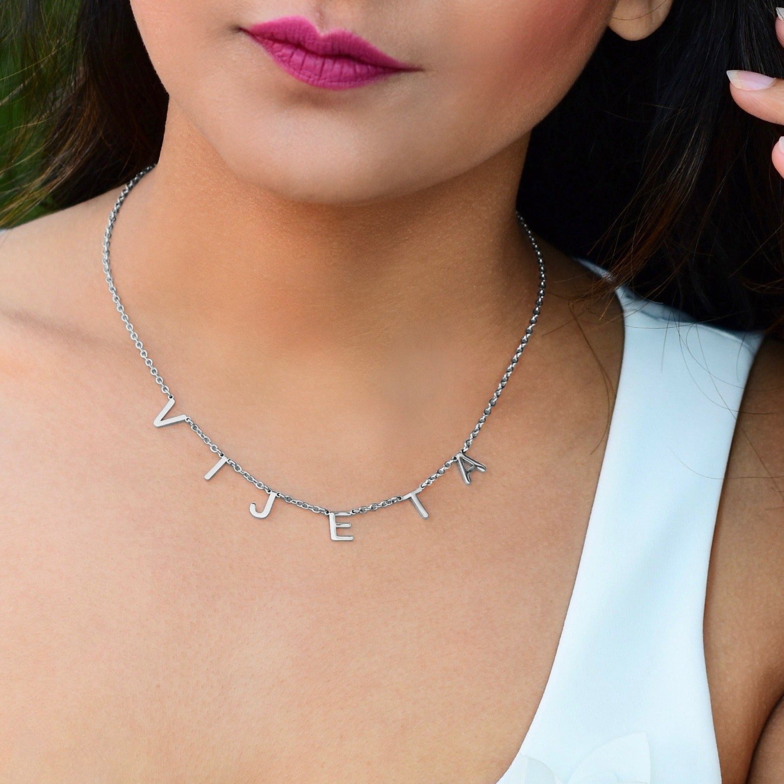 Collana con nome e lettera personalizzata