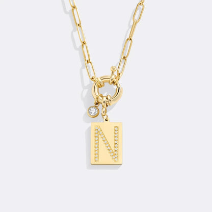 Collana con ciondolo iniziale e catena a graffetta