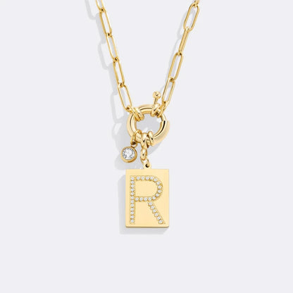 Collana con ciondolo iniziale e catena a graffetta