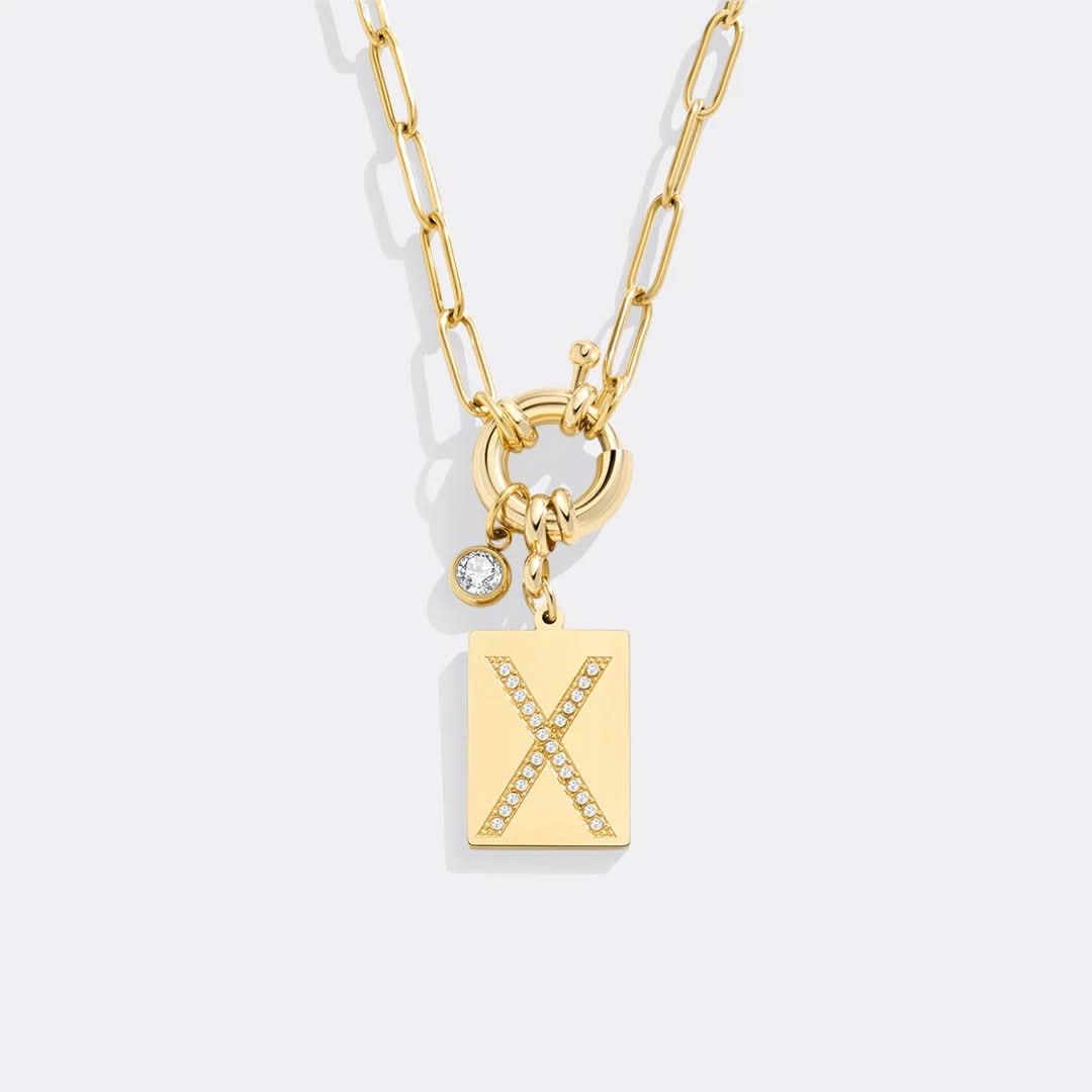 Collana con ciondolo iniziale e catena a graffetta
