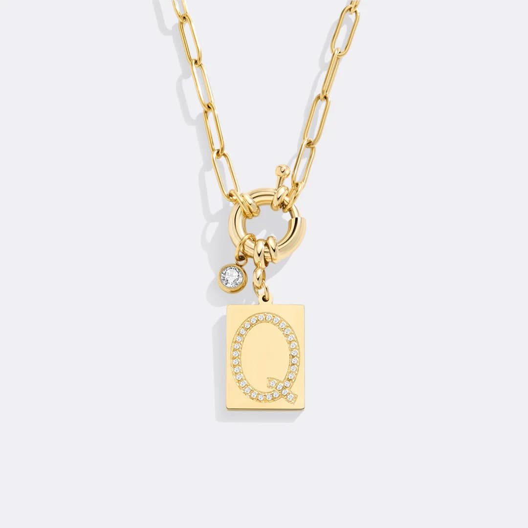 Collana con ciondolo iniziale e catena a graffetta